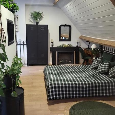The View Bed & Breakfast Giverny Bagian luar foto