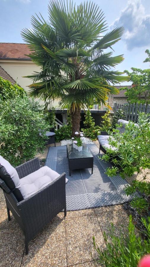 The View Bed & Breakfast Giverny Bagian luar foto