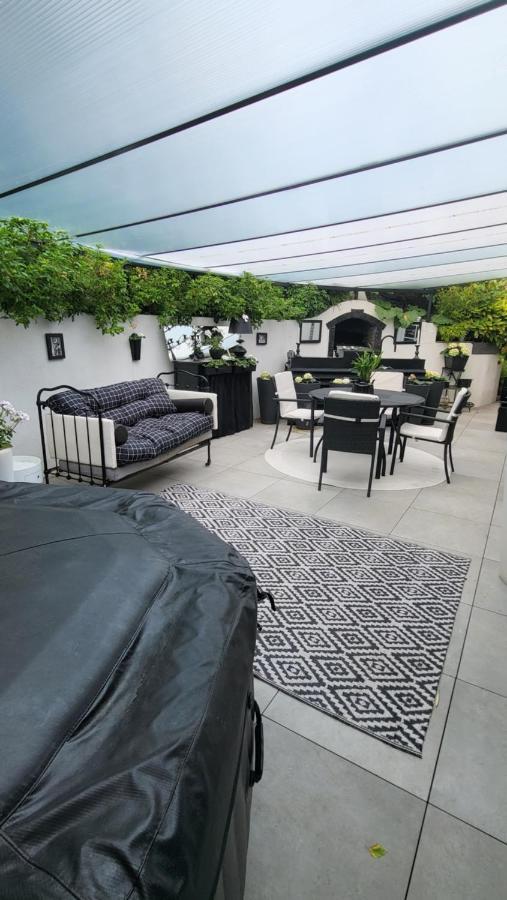 The View Bed & Breakfast Giverny Bagian luar foto