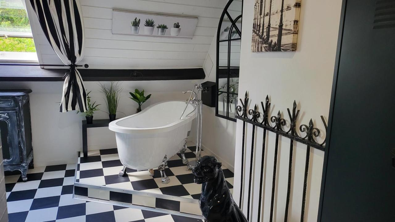 The View Bed & Breakfast Giverny Bagian luar foto